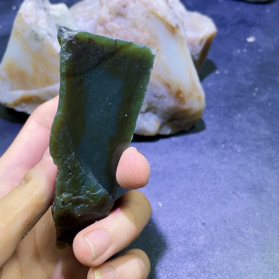 未镶嵌和田玉珠宝半成品