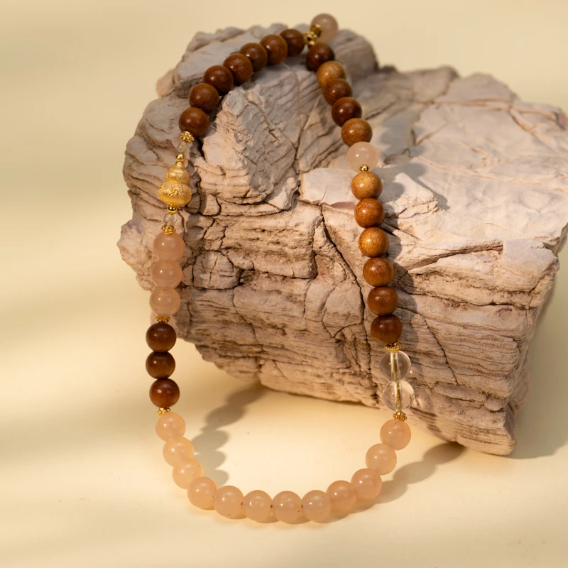 【一枕秋梦】金丝楠木0.6粉岫玉手机链