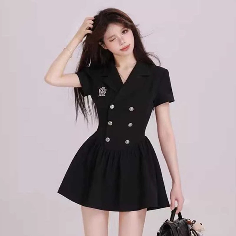 法式气质高级感赫本风黑色西装连衣裙学院风收腰显瘦a字裙D0753