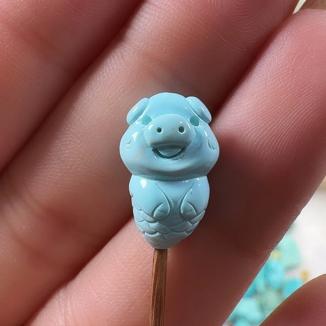 绿松石未镶嵌颈饰