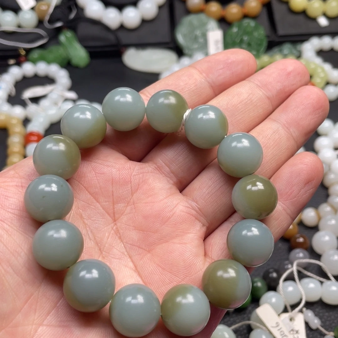 和田玉未镶嵌手链