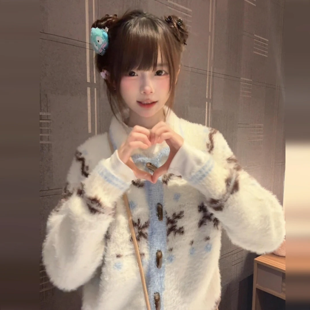 费尔岛白色毛衣外套女秋冬季2026新款慵懒高级感宽松针织开衫上衣