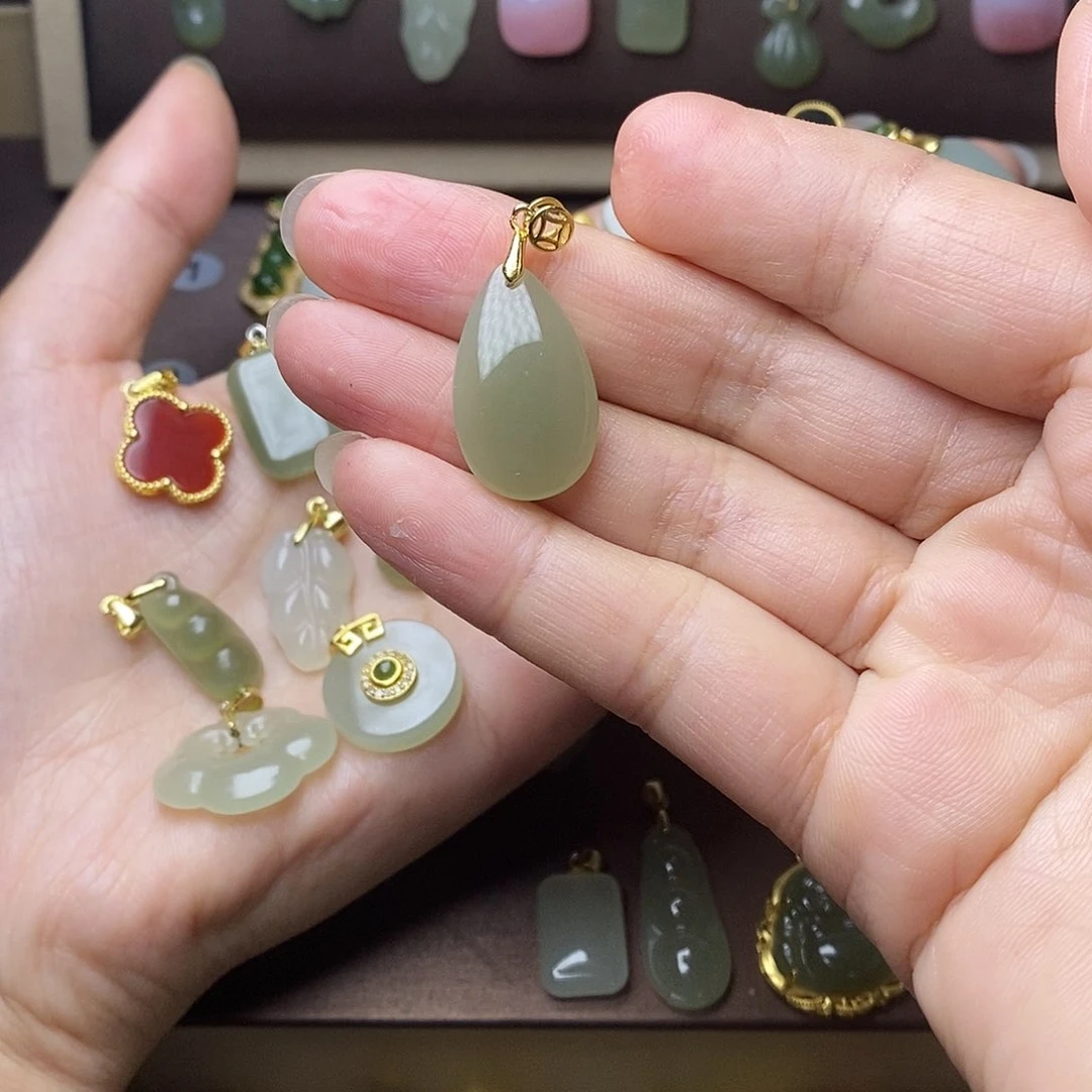 和田玉颈饰银S925镶嵌