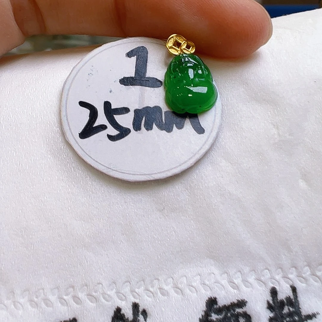 翡翠颈饰18K金镶嵌翡翠