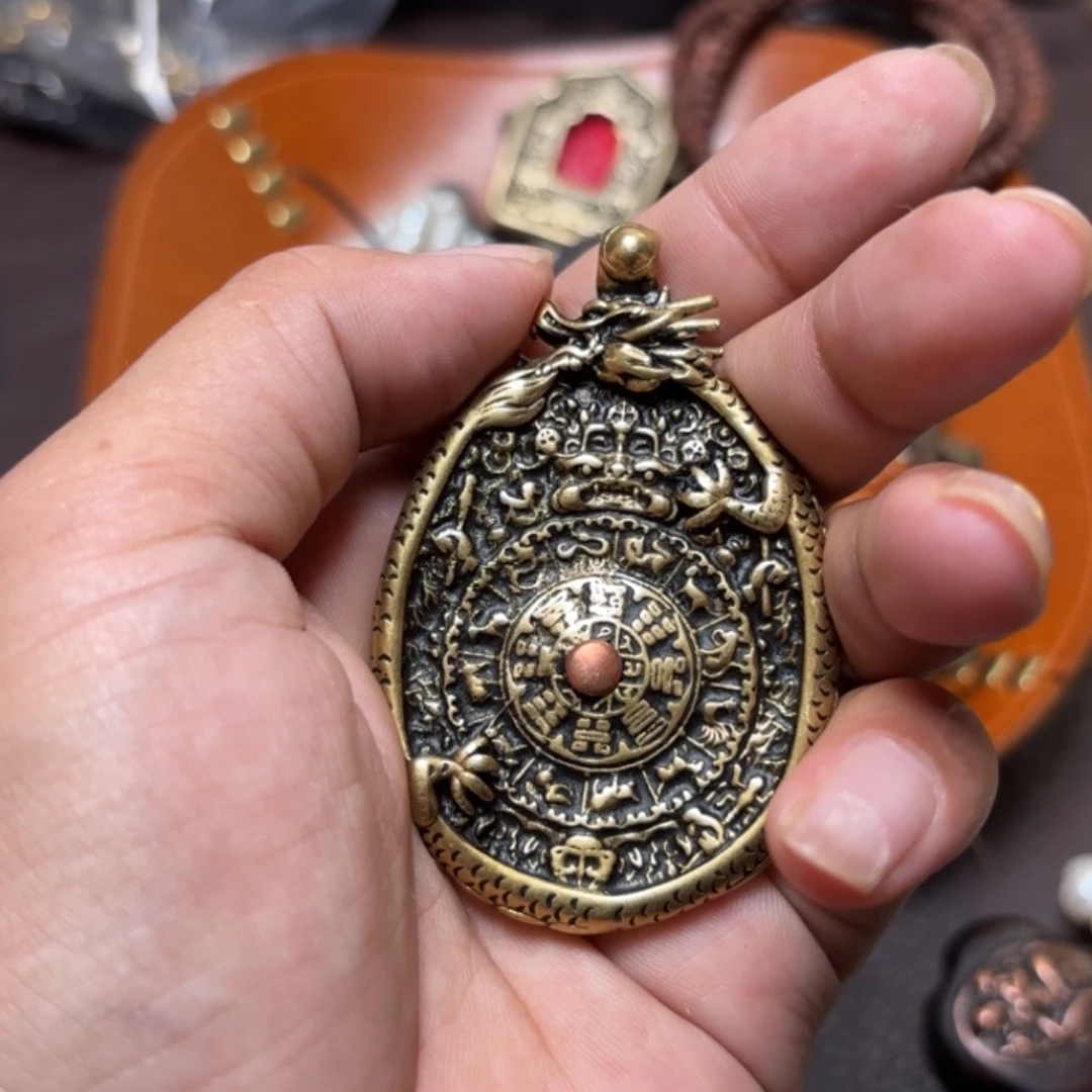 铜星月菩提吊坠项链