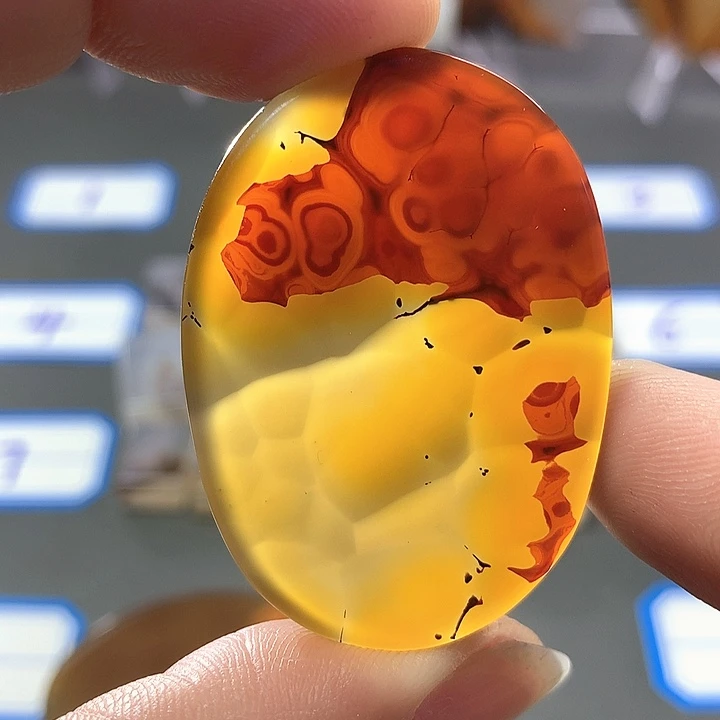 未镶嵌颈饰玛瑙/玉髓