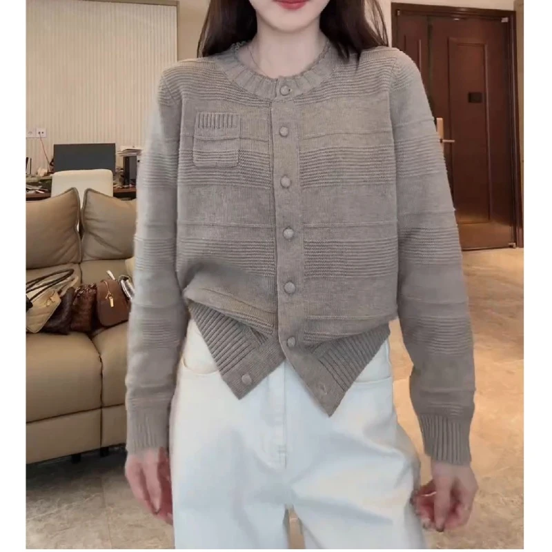 《茶色焦糖》时尚百搭新款气质纯色开衫上衣女LK2505785