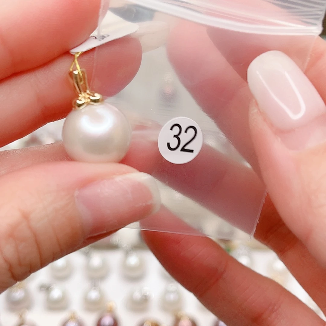 淡水珍珠吊坠(赠链)合金