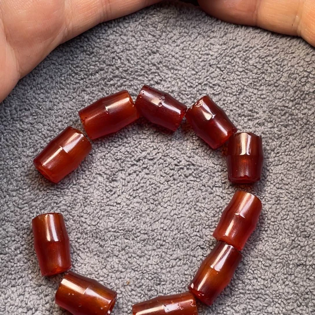 双***座玛瑙/玉髓未镶嵌如图