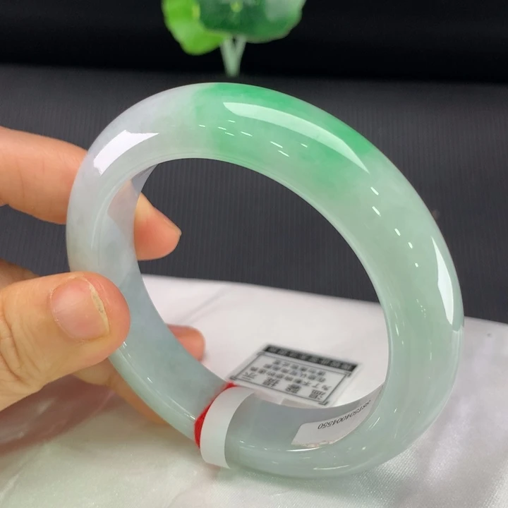 翡翠手镯未镶嵌正圈55