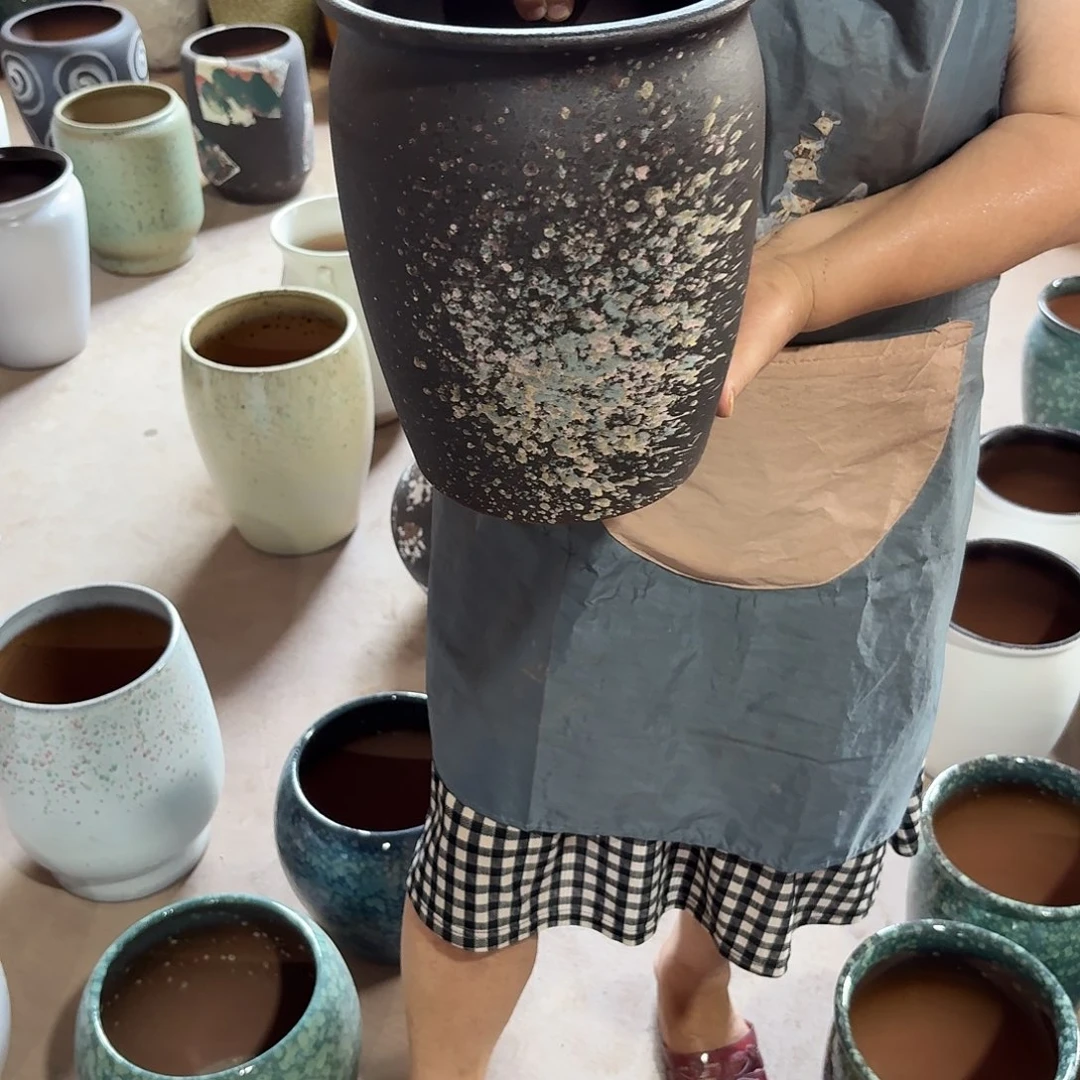 紫砂花盆口20高25一个