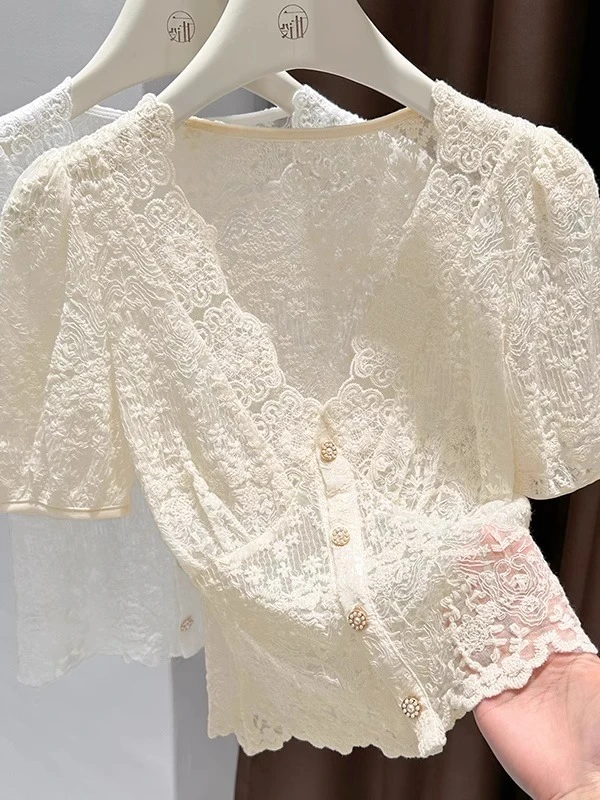 法式v领高腰杏色短袖t恤女夏季2025新款韩版修身漂亮性感蕾丝上衣