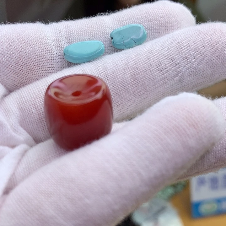 Y***咩未镶嵌原矿玛瑙/玉髓