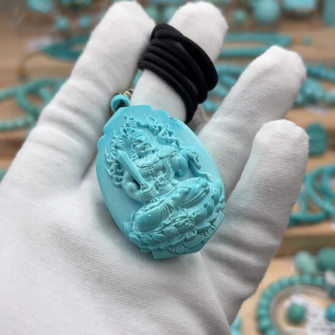 用***2绿松石未镶嵌珠宝奇石