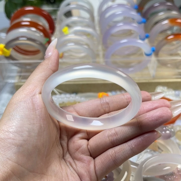 手镯玛瑙/玉髓未镶嵌蜗*