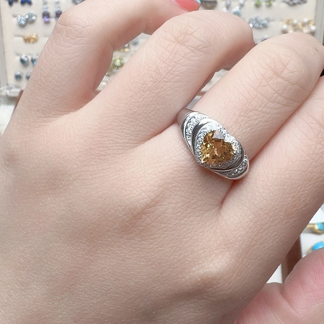 水晶戒指银S925镶嵌戒指