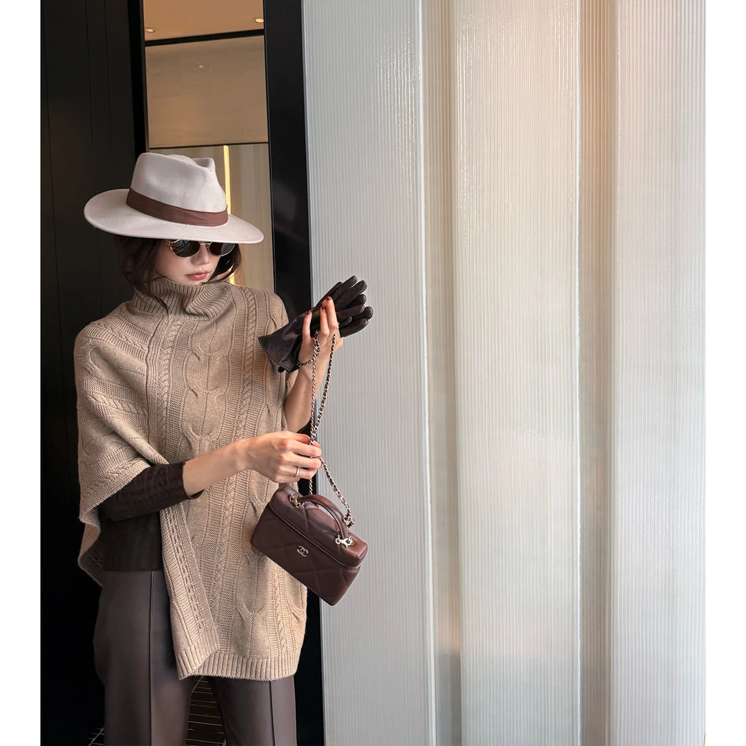 【ALONESAVOR】龍喜儿 麻花斗篷德国南毛扬子纱羊毛针织V211