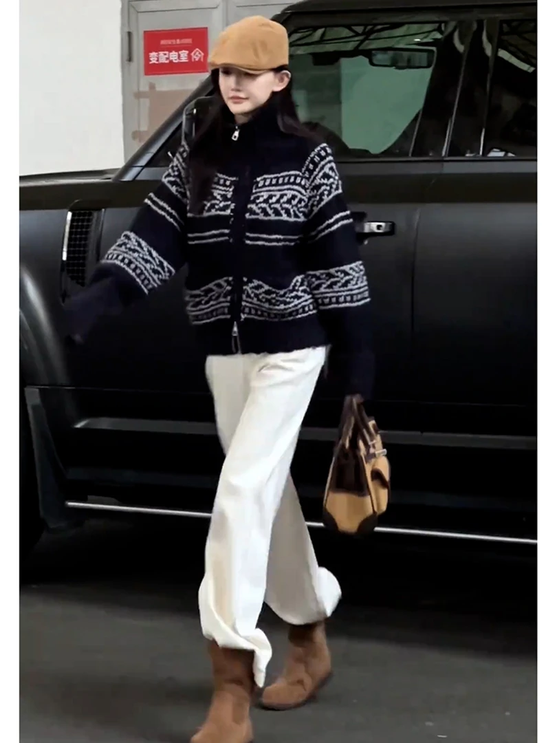 秋冬超火韩系氛围感上衣小众不撞款洋气减龄高级感慵懒风针织开衫