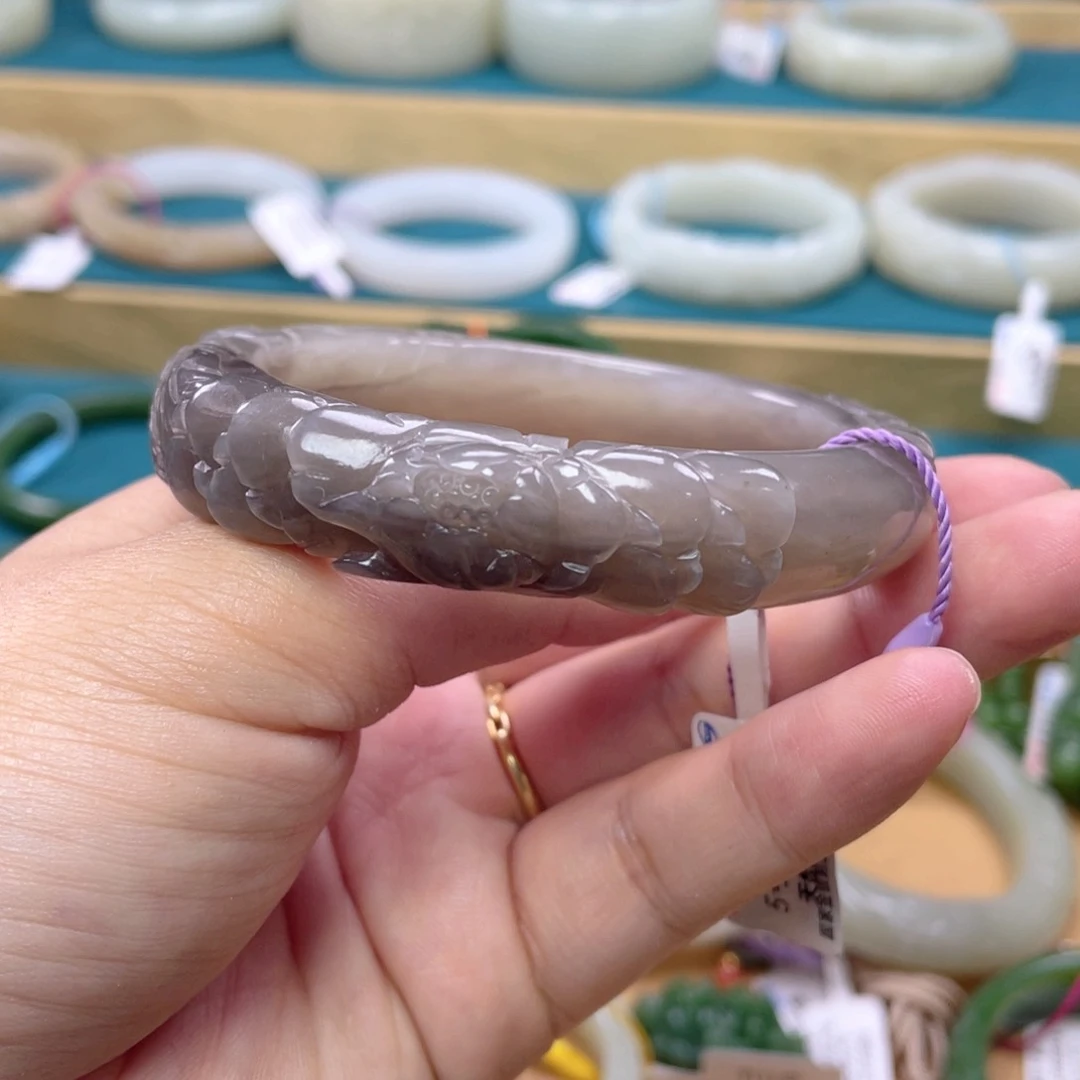 和田玉手镯未镶嵌68