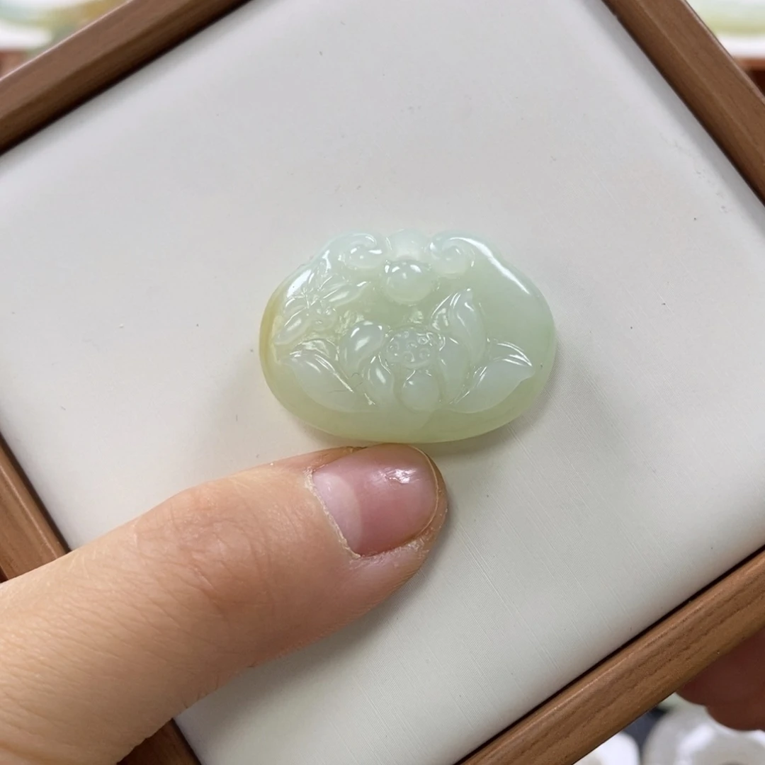 【闪购商品】和田玉吊坠未镶嵌