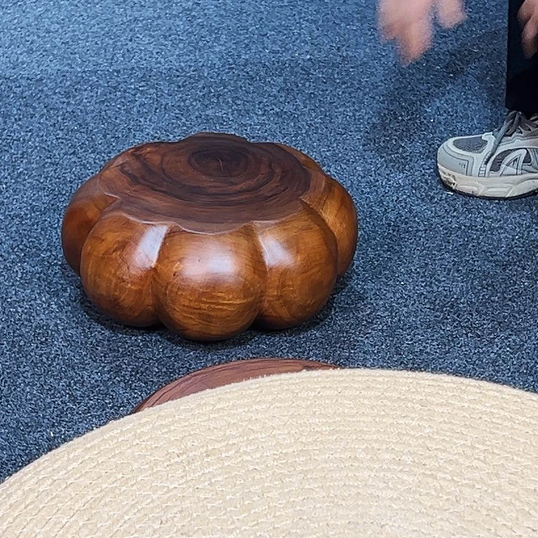 6 号香樟木尺寸：35-35-15cm