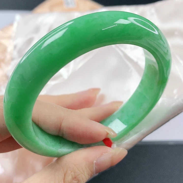 未镶嵌手镯翡翠，722