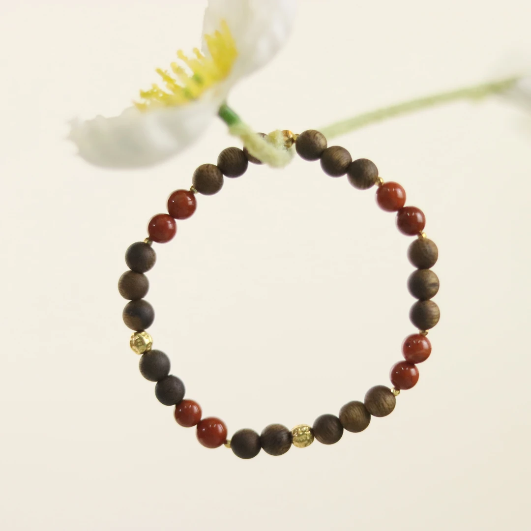 沉香ZC10A18914[原创]沉香南红手串（多样性发货)