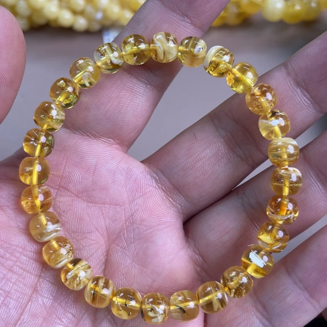 琥珀裸石未镶嵌02600000000