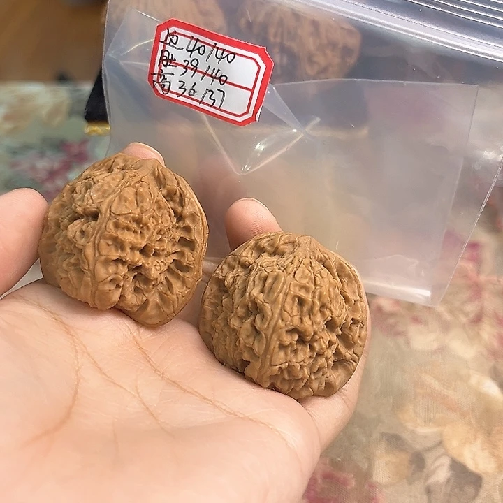 文玩核桃把件赵喜满南将石