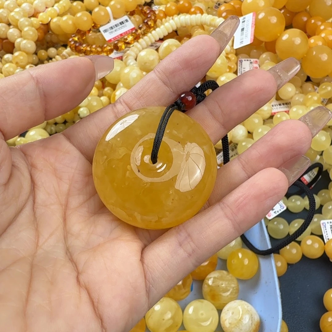 琥珀未镶嵌珠宝奇石