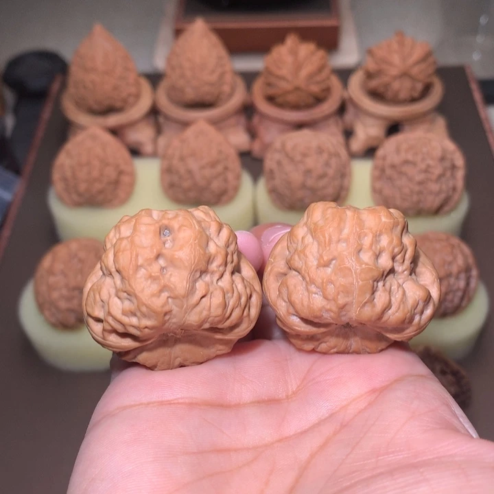 核桃文玩核桃把件古蟾