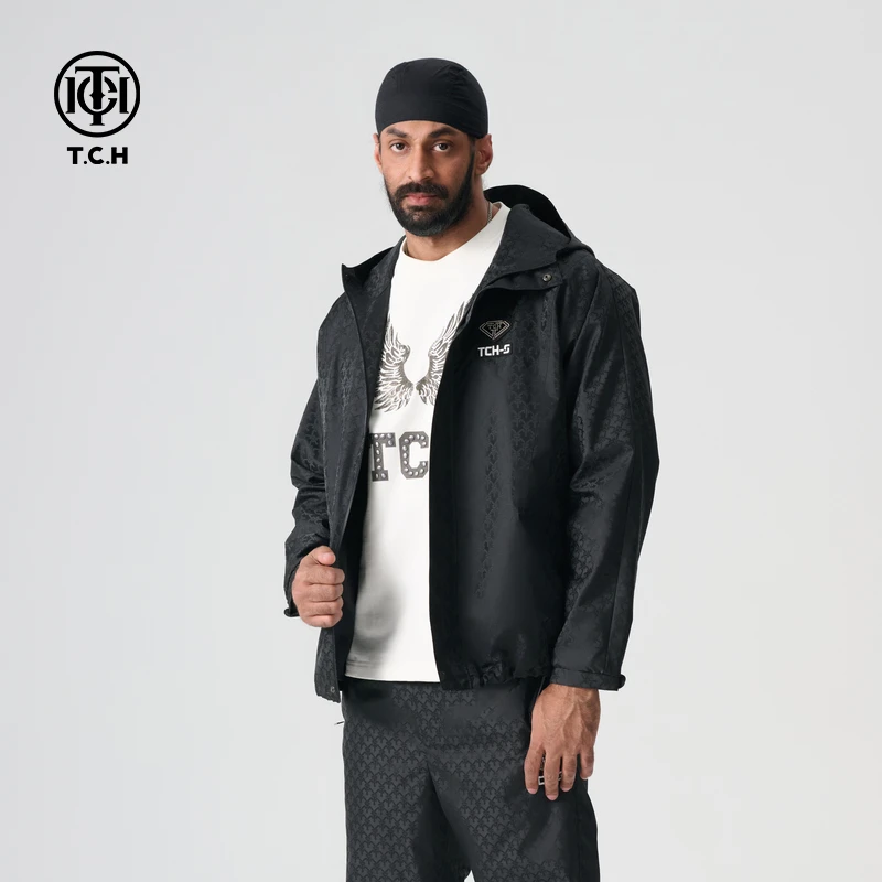 轻奢-T.C.H2024春季新款潮流时尚轻奢系列连帽休闲外套T7276022