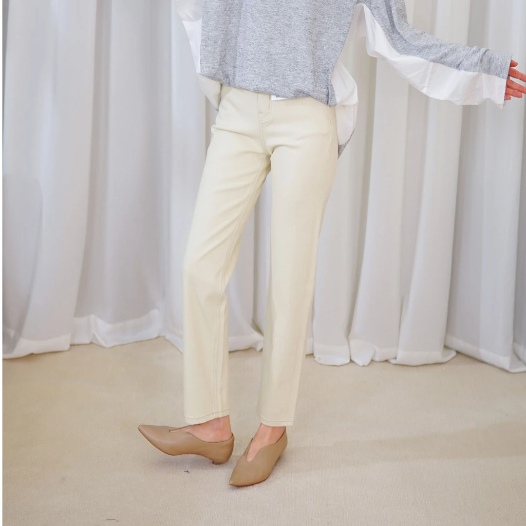 CHUN·「雪莉直筒瘦腿裤」时尚休闲百搭宽松简约减龄设计感慵懒风日
