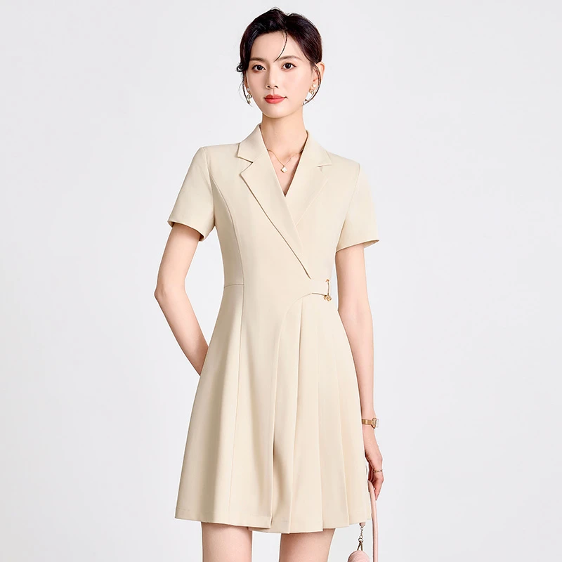 杏色西装短袖连衣裙女2025新款小个子职业气质高级感工作服夏5111