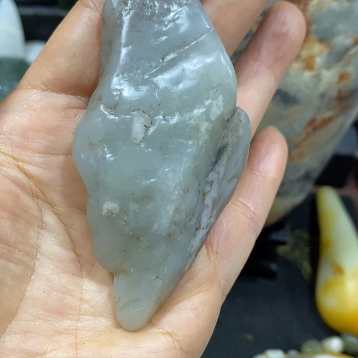 未镶嵌和田玉（糖玉）挂件