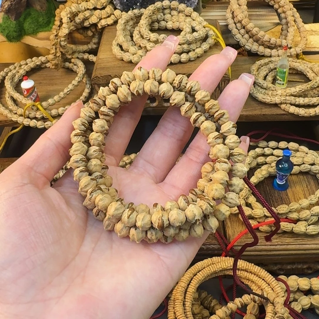 柏香籽/百香籽手串天****）