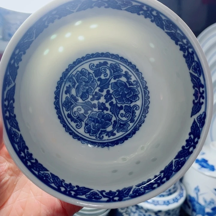 青花玲珑5寸饭碗牡丹花