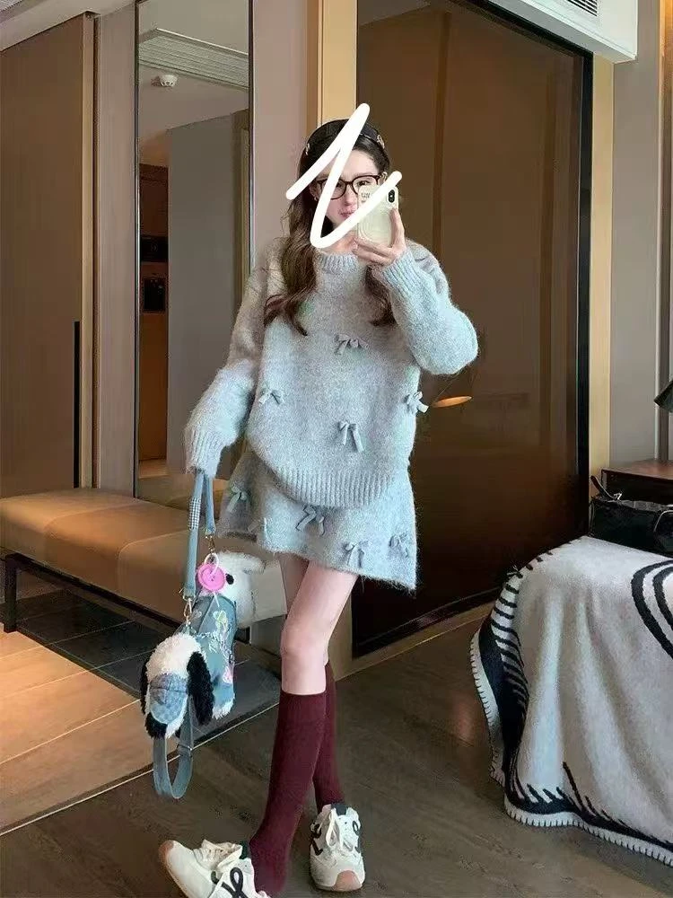 2025设计感简约毛茸茸蝴蝶结胖mm韩系时尚毛衣上衣+短裙套装888