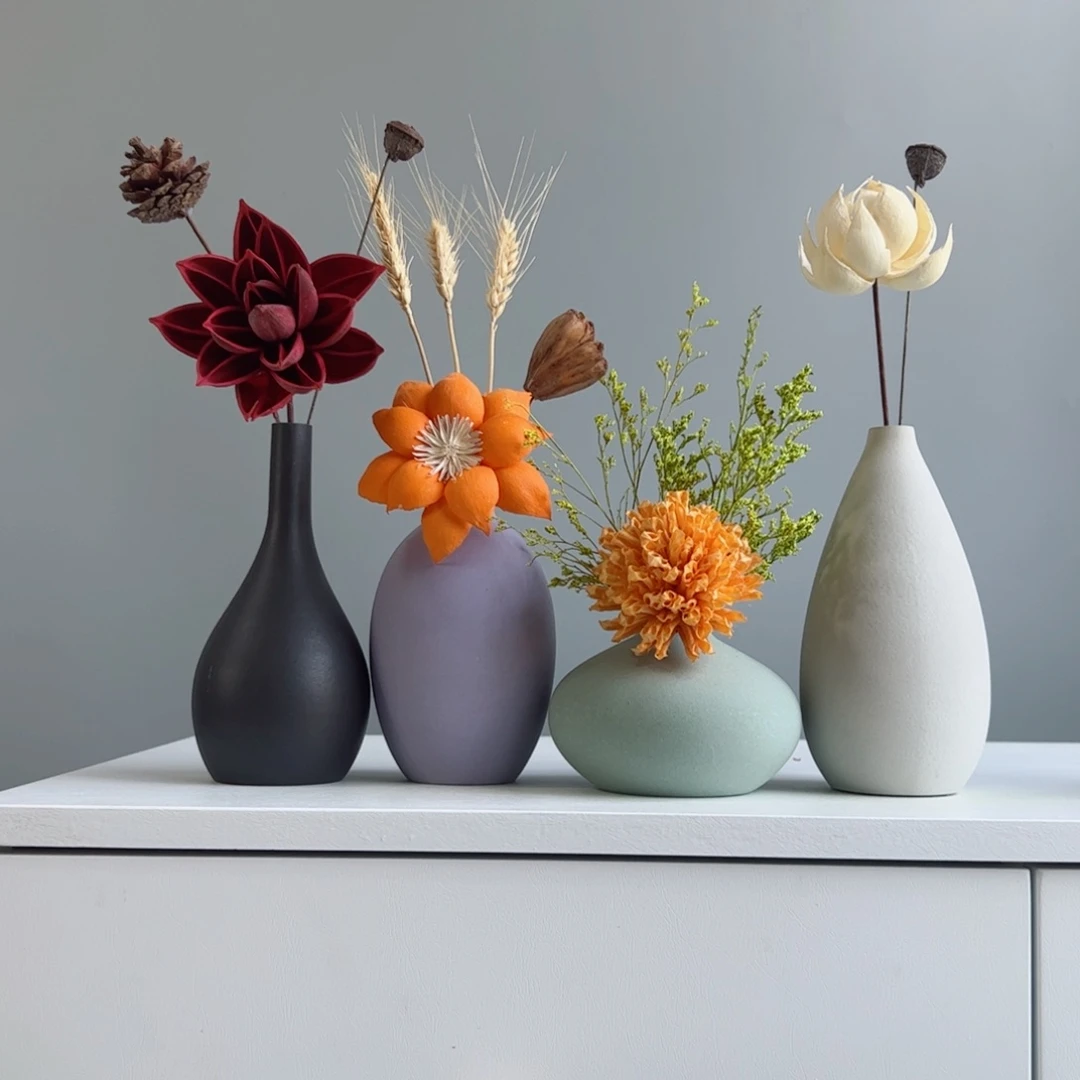 摆件陶瓷小花瓶摆件含花总高约20-30cm