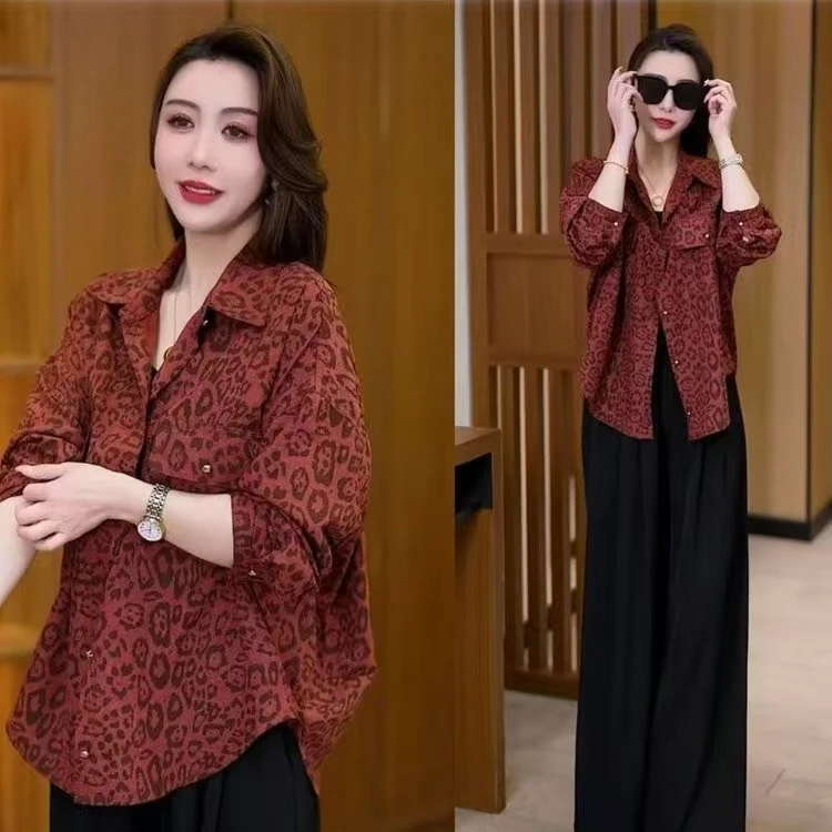 新款秋装女士外搭洋气衬衫妈妈装时尚大码宽松披肩质感休闲上新