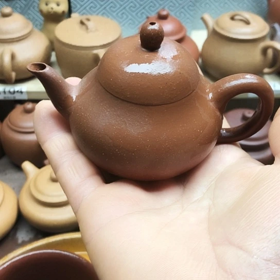 茶壶紫砂将坡泥梨100豪升左右