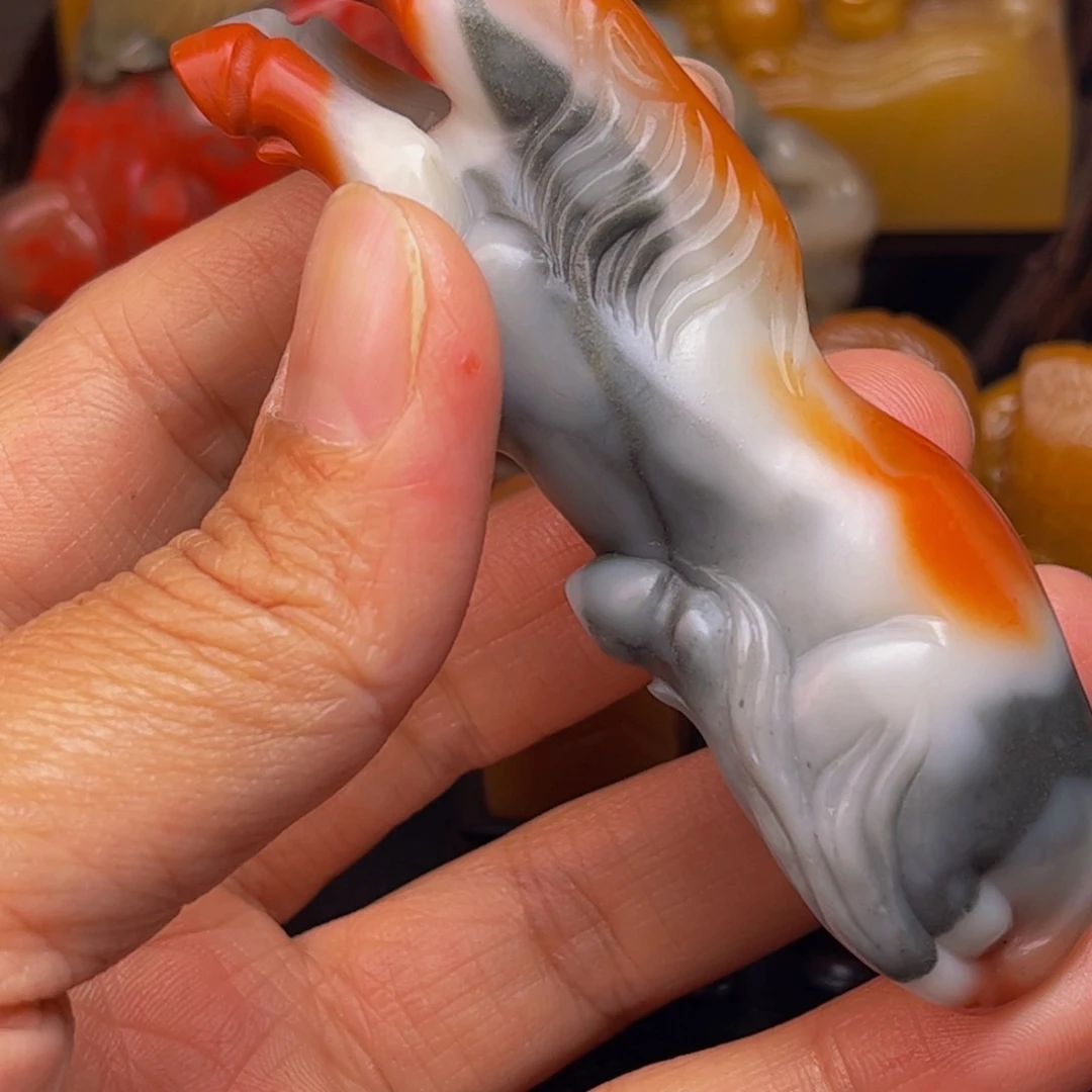 老挝石马到成功的