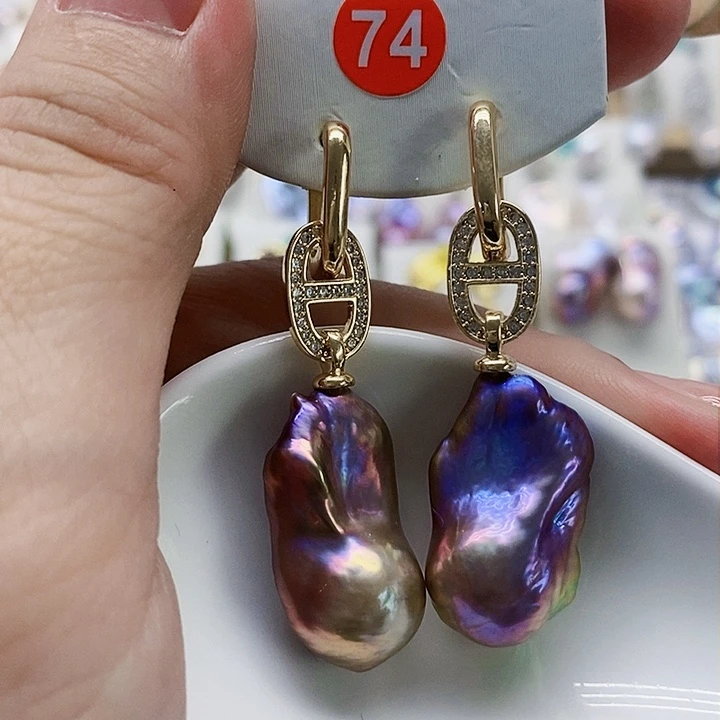 银S925镶嵌耳饰淡水珍珠