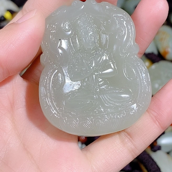 和田玉未镶嵌颈饰