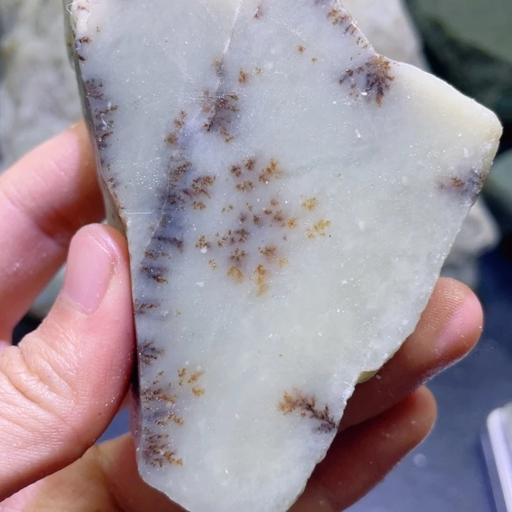 和田玉未镶嵌珠宝半成品