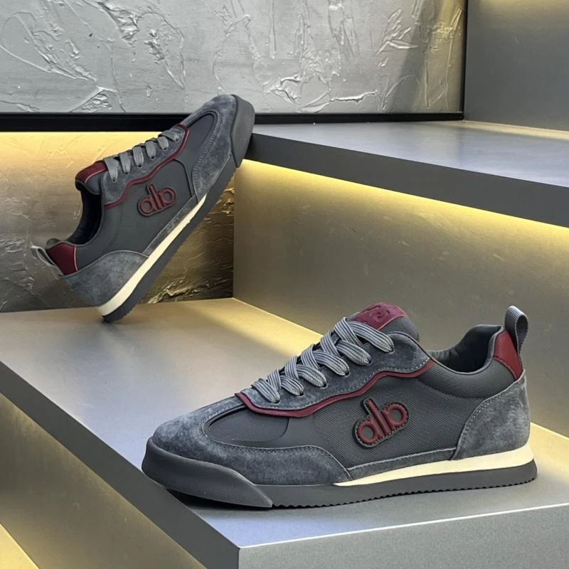 欧洲站男鞋网红爆款防滑耐磨阿甘鞋2025秋季新款拼接款式休闲板鞋