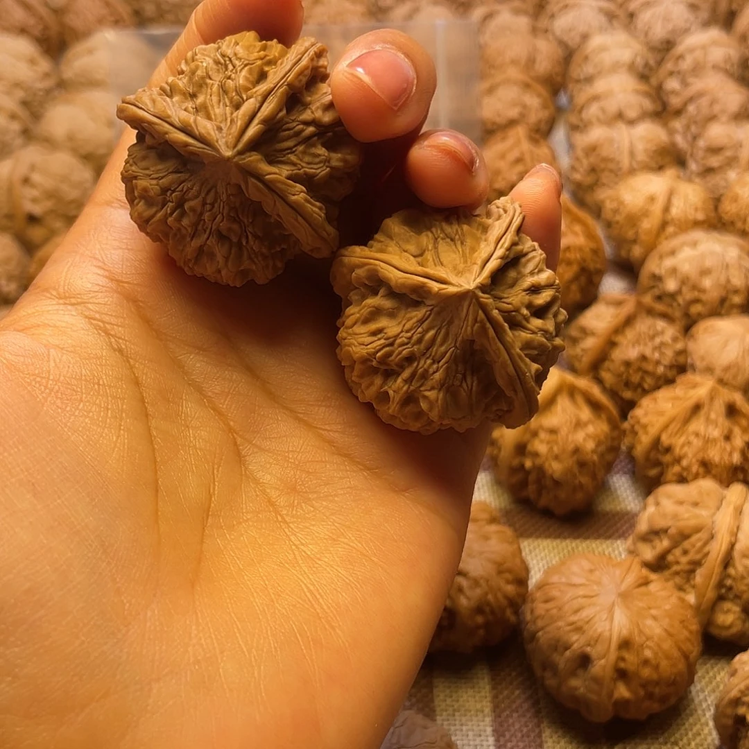 文玩核桃把件玉喜三棱全品