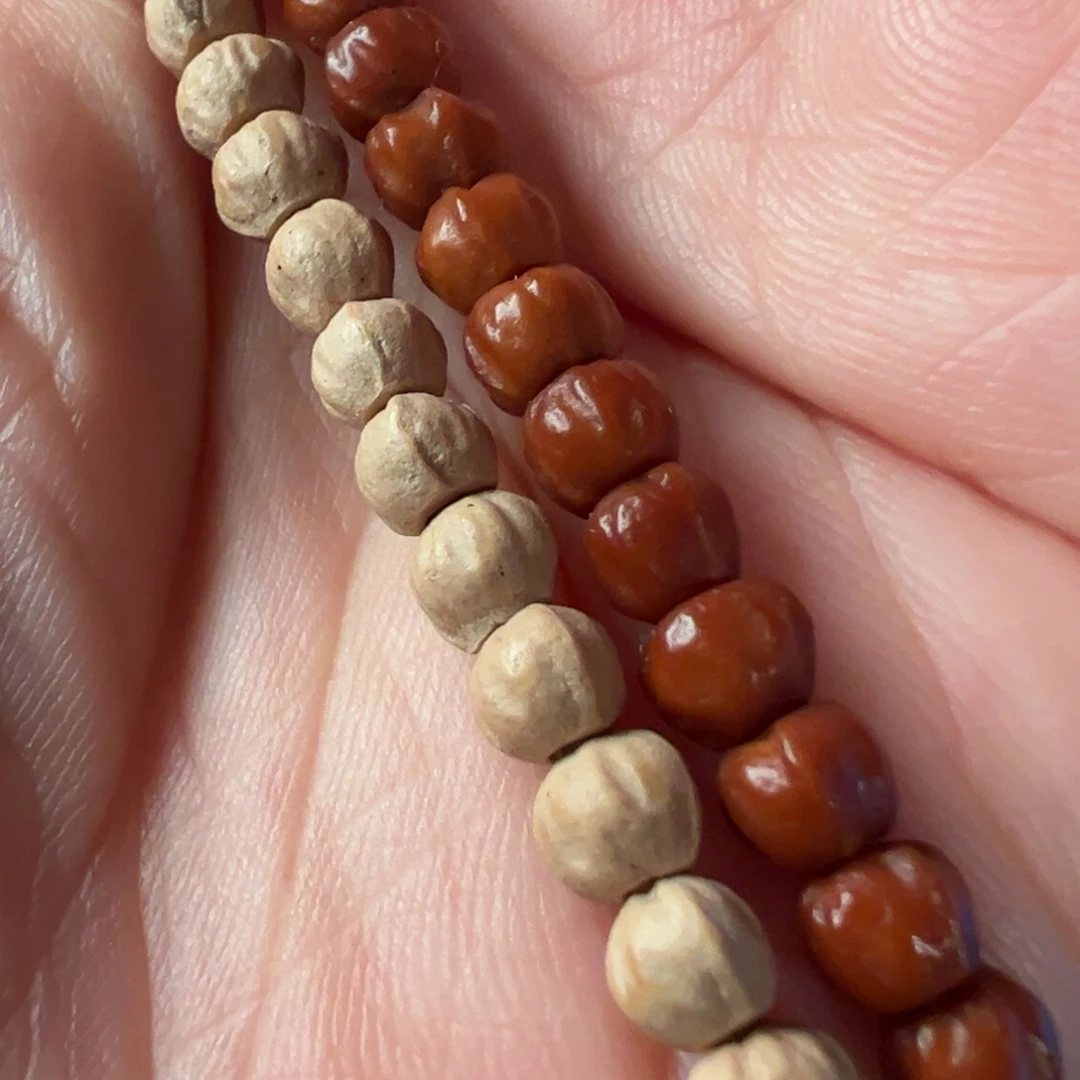 柏香籽/百香籽吊坠F623