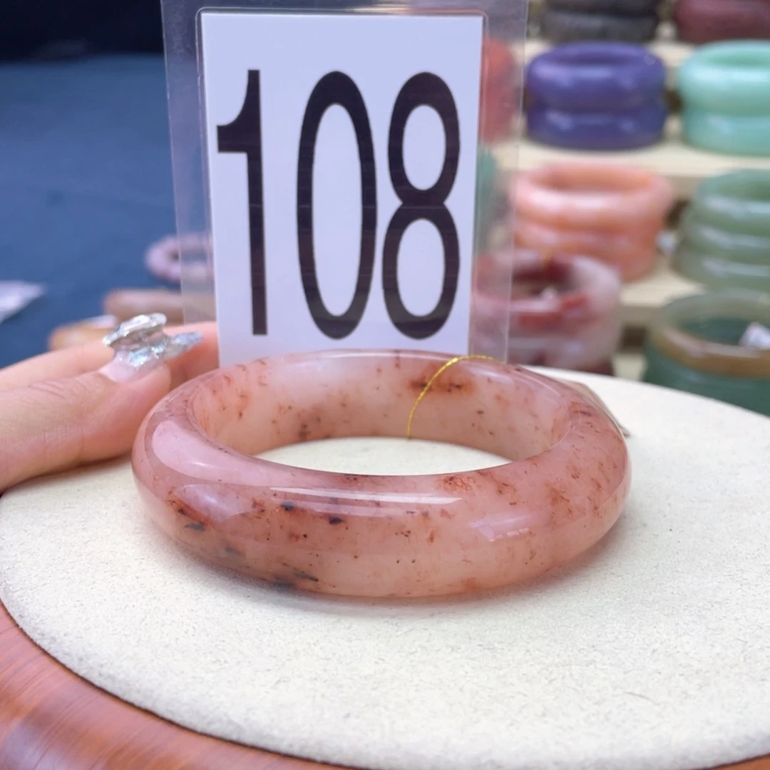 石英质玉未镶嵌手镯