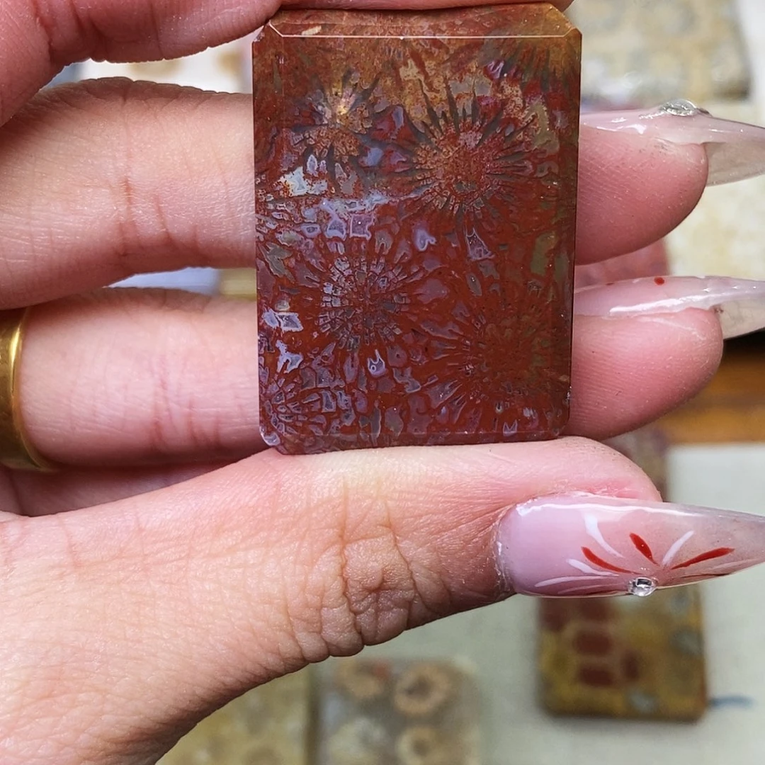 硅化玉颈饰合金秦*九